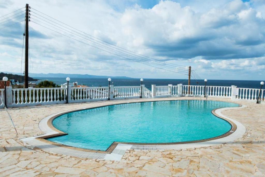 Seaclusion Vacation Villa Pomos Eksteriør bilde